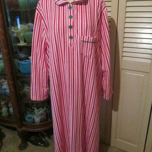 Womens 1X Pajamagram  long fleece nightgown